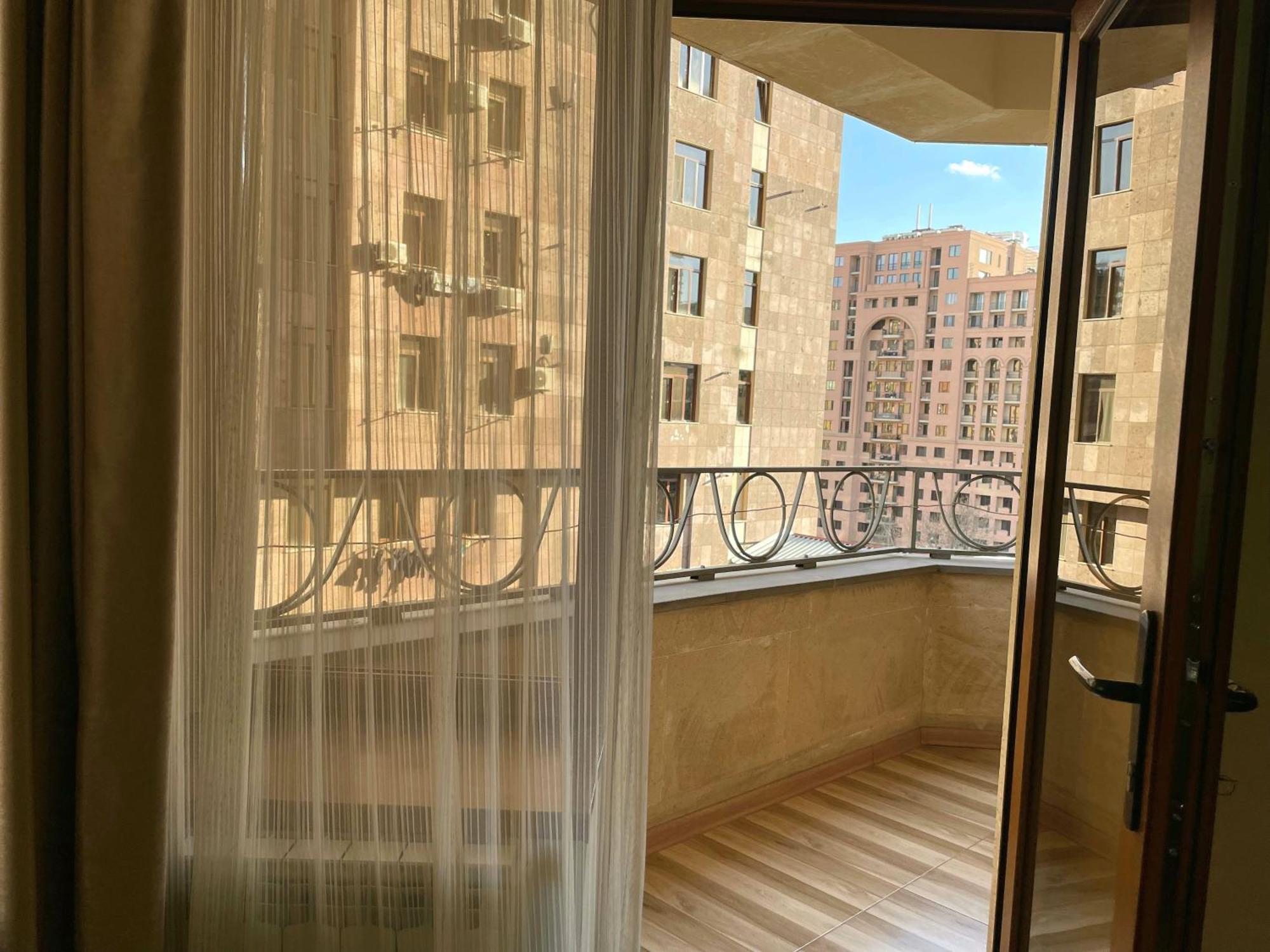 Arami Apartment Jerevan Eksteriør billede